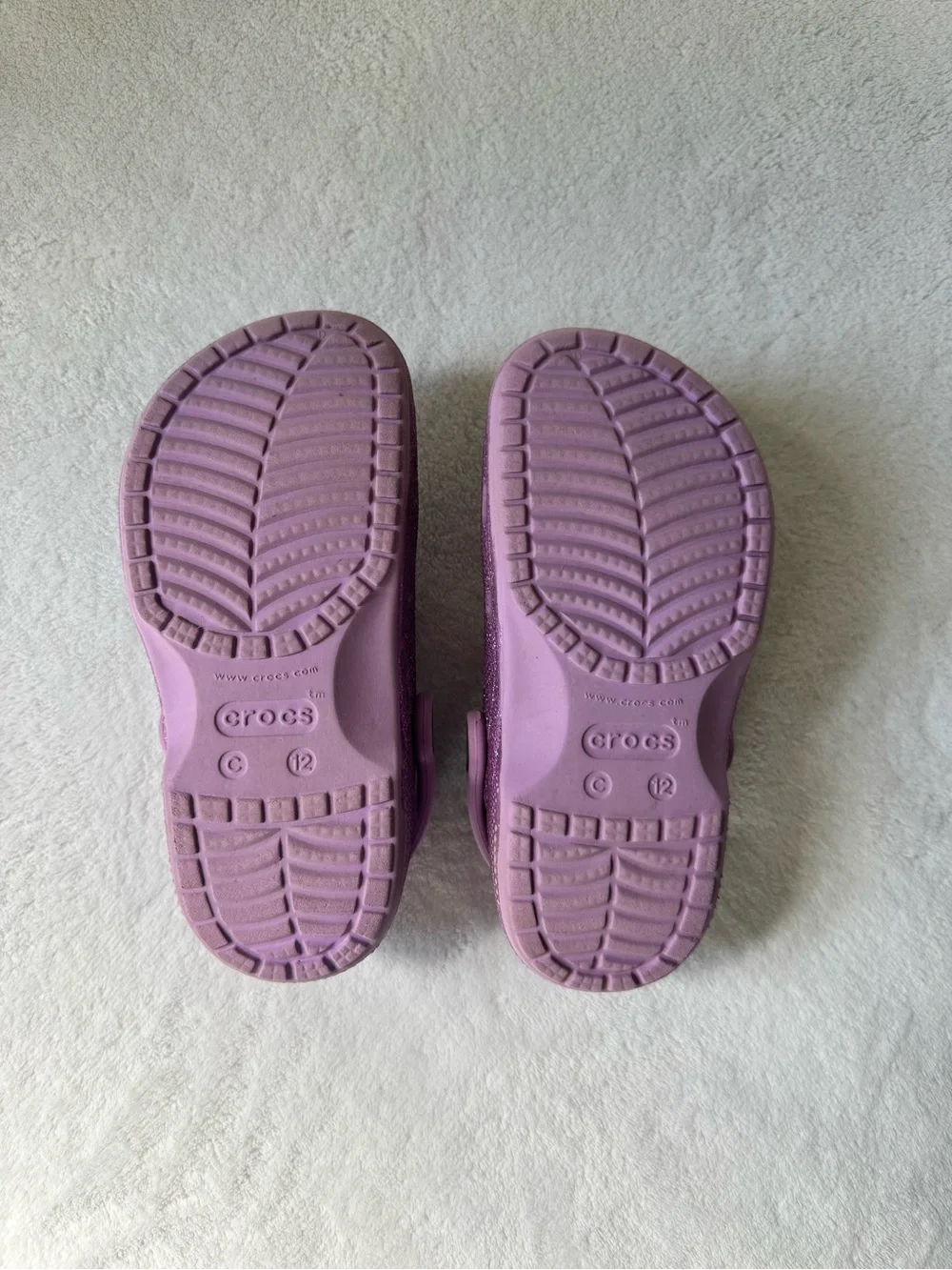 Crocs Kids' Classic Glitter Clog - Purple C12
